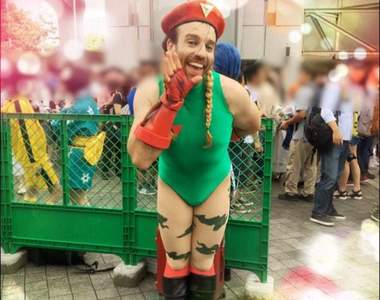 C92 Cosplay《鬍鬚女》扮演快打旋風Cammy 開高叉也完全毫無違和感(●▼●;)