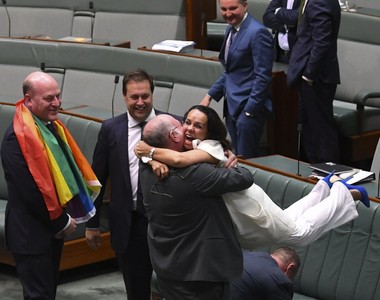 《年度暖心照》災難多的一年 就要多來一點正能量