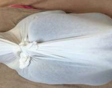 日本舒壓新法《成人捲》還以為看到了恐怖電影的場景...