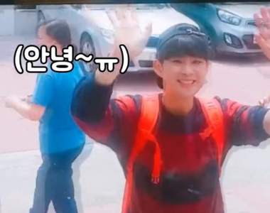 你男友也會這樣嗎？《韓國情侶超浮誇道別舉動》最後一個也太閃了吧ㅋㅋ