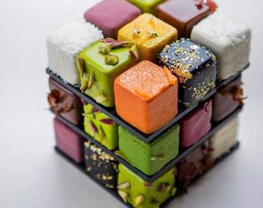 《魔術方塊蛋糕》這是用來吃不是用來轉的♥