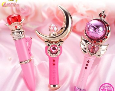 《美少女戰士糖果盒》第五彈 變身胸針系列已經結束了嗎？輪到武器上陣～