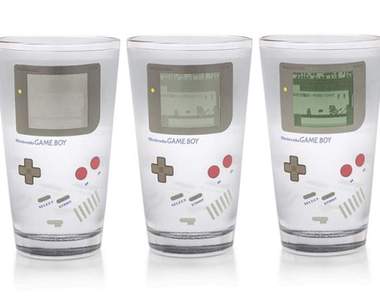 裝水就會開機《任天堂Game Boy變色玻璃杯》我喝的不是水是回憶
