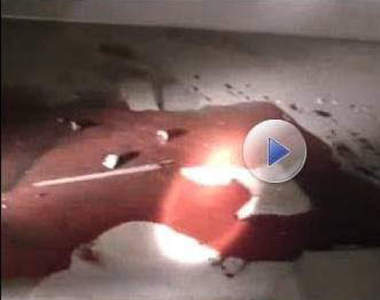 好可怕系列《玩鬼屋探險看到一攤血》難不成是台灣之前那件事....