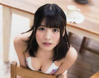 《王道美少女松永有紗》18歲高中畢業甩掉青澀多了好幾分性感