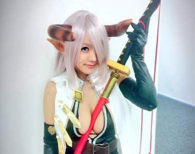 《K乳夾白刃》澀谷果步的乳量神力無限大