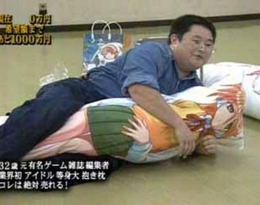 宅宅曬老婆《心目中10大最●●抱枕》一想到這些都沾有他的●液……