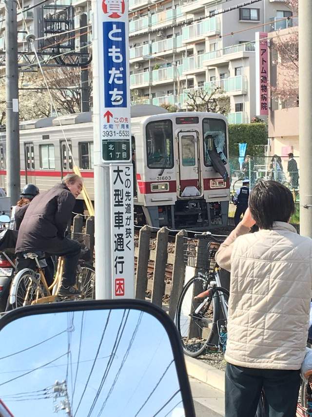 微閱覽注意 日本超扯跳軌意外 有如漫畫一般的事故照片引發瘋傳