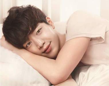 天生內鍵美肌功能《九大陶瓷肌男星》比女人還天生麗質的人是？