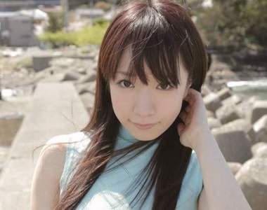 《巨乳美女超絕噴奶》這個美女人體實驗到底在幹嘛啦XD