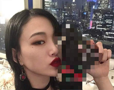 韓妹上淘寶買手機殼《廠商卻寄了100份手機殼》買1送99什麼手法XD