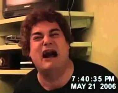 《那些年的恐怖嚇人程式》整個畫面都女鬼頭害我心臟都要停了