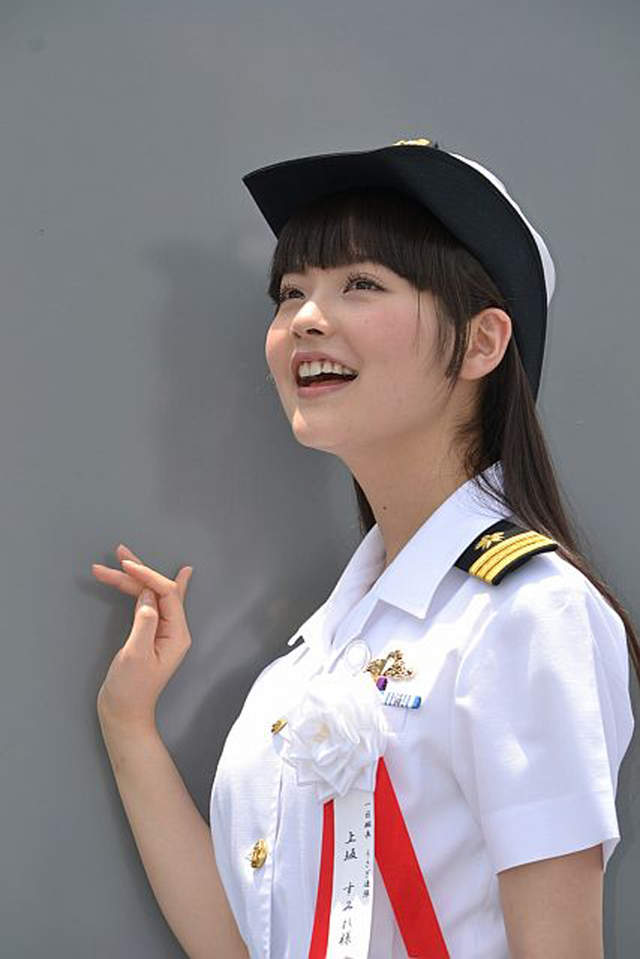 聲優竹達彩奈 化身日本海上自衛隊女神 有這麼可愛的長官我也想簽下去