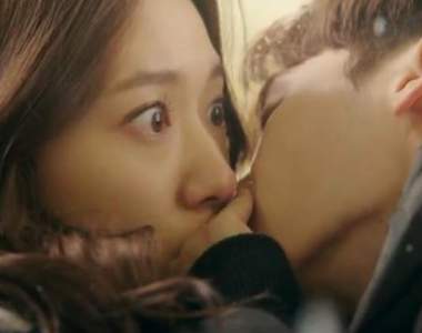 超失禮票選《吻戲親的最尷尬女星》很多知名女星都上榜阿......