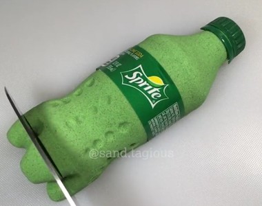 舒壓《切沙影片》乾淨俐落切下去也挺爽快的