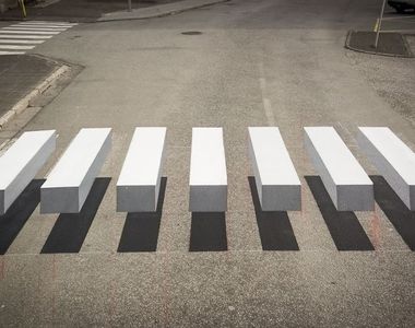 《冰島懸浮斑馬線》在這邊拍照簡直像是電影場景