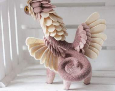 繪本風《羊毛氈小龍》俄羅斯藝術家Alena Bobrova打造萌萌幻獸