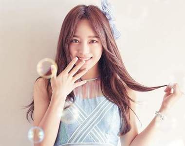 春夏秋冬適用《穿搭配色哲學》用16種配法展現百搭概念