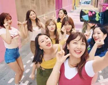 一起按下Like吧♥Twice超魔性新曲《LIKEY》讓你忍不住交出你的心啦~