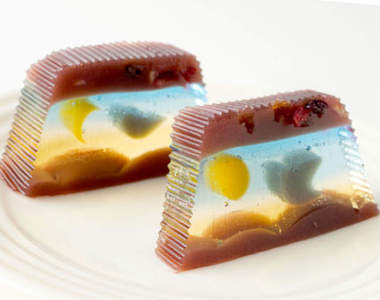 《圖案會改變的夢幻羊羹》刀刀切下的景色都不同