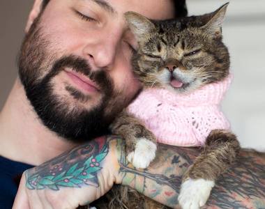 《鬍子男與貓》毛茸茸的貓咪也喜歡毛茸茸的貓奴？（笑）