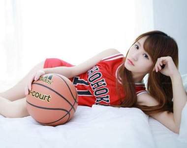 《22吋纖腰妹》陳綽妮（Elle）好身材超優沒有綽啦