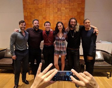 《正義聯盟》中國全體到齊 角色起源影片公開不用另外做功課了~