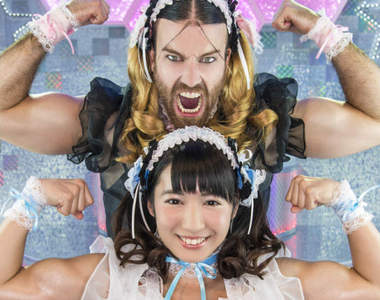 靈長類最強偶像《DEADLIFT LOLITA》鬍鬚女＆才木玲佳完美二頭肌組合