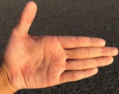 第一名根本蟒蛇(ﾟ皿ﾟﾒ)《世界GG長度排名》台灣說好的30cm呢