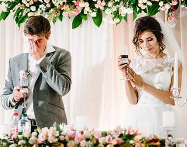 意想不到的結局《婚禮前夕發現新郎劈腿》新娘「這樣做」讓眾人拍手叫好