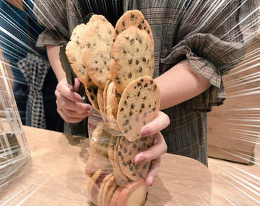 日本《詩特莉手工餅乾裝到滿》推民們的裝袋神技大比拼ww