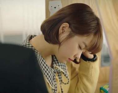 為什麼《上班族總是熬夜晚睡》因為某個原因讓人捨不得睡？