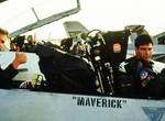 《捍衛戰士2開拍》 美國空軍跟海軍在推特嗆聲 《捍衛戰士2開拍》 美國空軍跟海軍在推特嗆聲