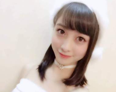 《橋本環奈》最新寫真集「NATUREL」明年2月3日20歲生日當天發售❤