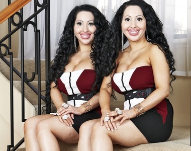 《共享男友的雙胞胎》上電視尋求可以三個人合法結婚的辦法...