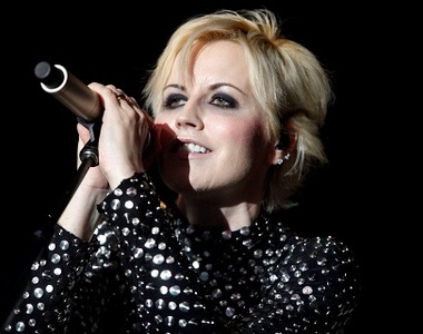 憂鬱症纏身《小紅莓樂團主唱Dolores倫敦猝逝》享年46歲