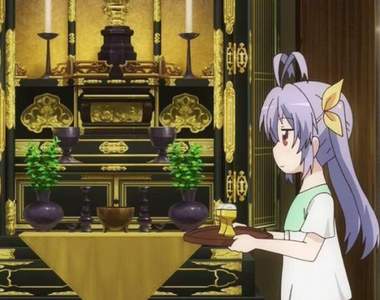 《家中佛壇的怪奇現象》供奉的水總是莫名減少之謎竟然是因為...