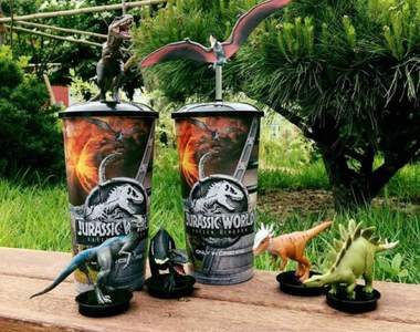 韓國電影院太狂《侏羅紀世界：殞落國度》買票就送恐龍本尊吼吼吼