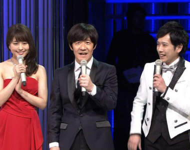 觀眾票選《今年紅白歌唱大賽表現最好的歌手》不用看也知道冠軍是誰啦w