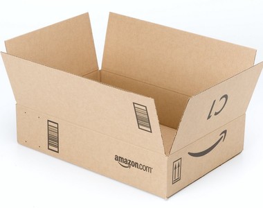 變態網友教學《紙箱挖洞提高飛機杯樂趣》真沒想過可以這樣玩……