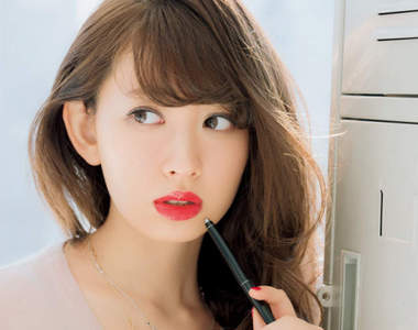 《辦公室美妝聖品》最適合放在公司補妝用的優秀化妝品們❤