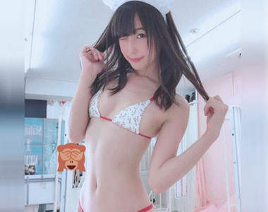 川崎綾《高衩天使》這麼極限的該邊也只有她能駕馭惹