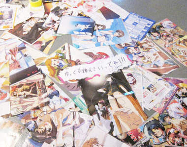 《如果把踏繪搬到現代》有多少人會願意用腳踩偶像的照片呢