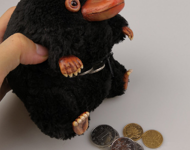 怪獸產地《手工還原玻璃獸錢包》在付錢的時候還要還原紐特倒金幣的模樣(搖搖搖)