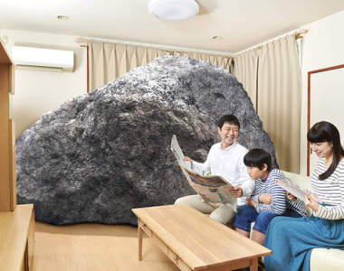 需要度0.1%《超無用免費素材》"房間角落放著巨岩的週日下午"...誰用得到啊ww