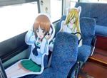 旅遊節目介紹《公車上的動畫角色立牌》並肩而坐是什麼感覺…… 旅遊節目介紹《公車上的動畫角色立牌》並肩而坐是什麼感覺……