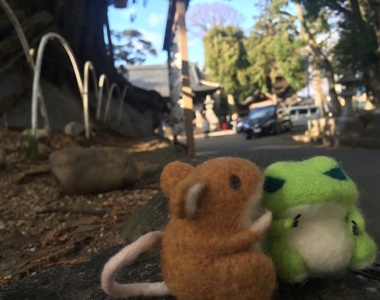 日本超夯手遊《旅行青蛙羊毛氈》如此萌萌的作品~跪求商品化