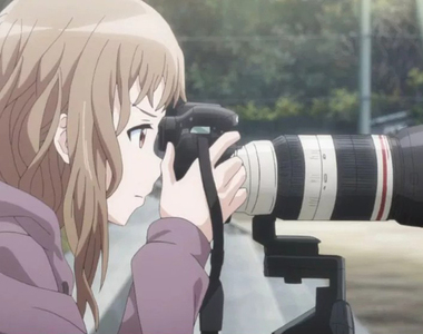 媒體亂取名《拿大砲相機的火箭筒女子》聽都沒聽過怎麼會流行……