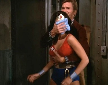 流言破解《聞塗了氯仿的手帕》欸也沒什kjghfdsaeo