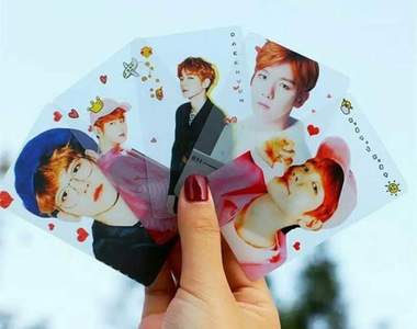 粉絲該知道的小撇步《周邊商品活用法》卡片太多?那就拿來打牌吧(誤)